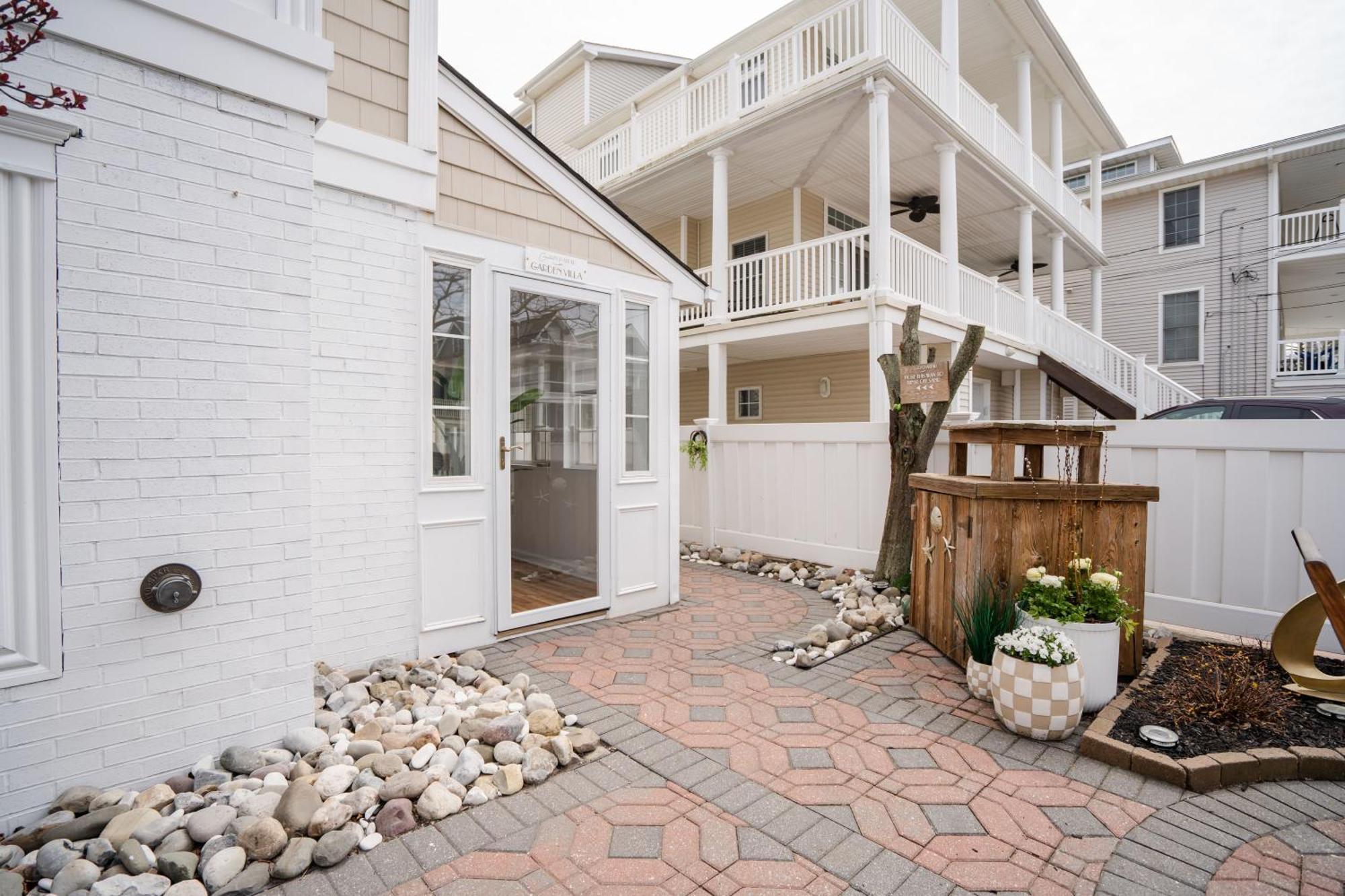 Coastal Chateau Ocean City Exterior photo